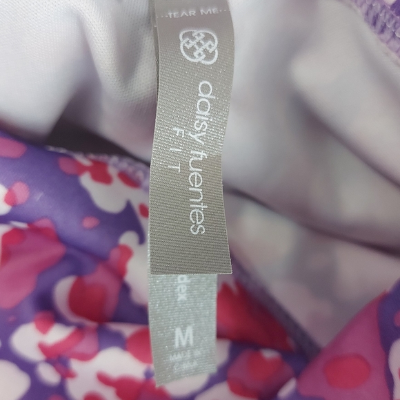 Daisy Feuntes Patterned Crop Leggings - Picture 5 of 7